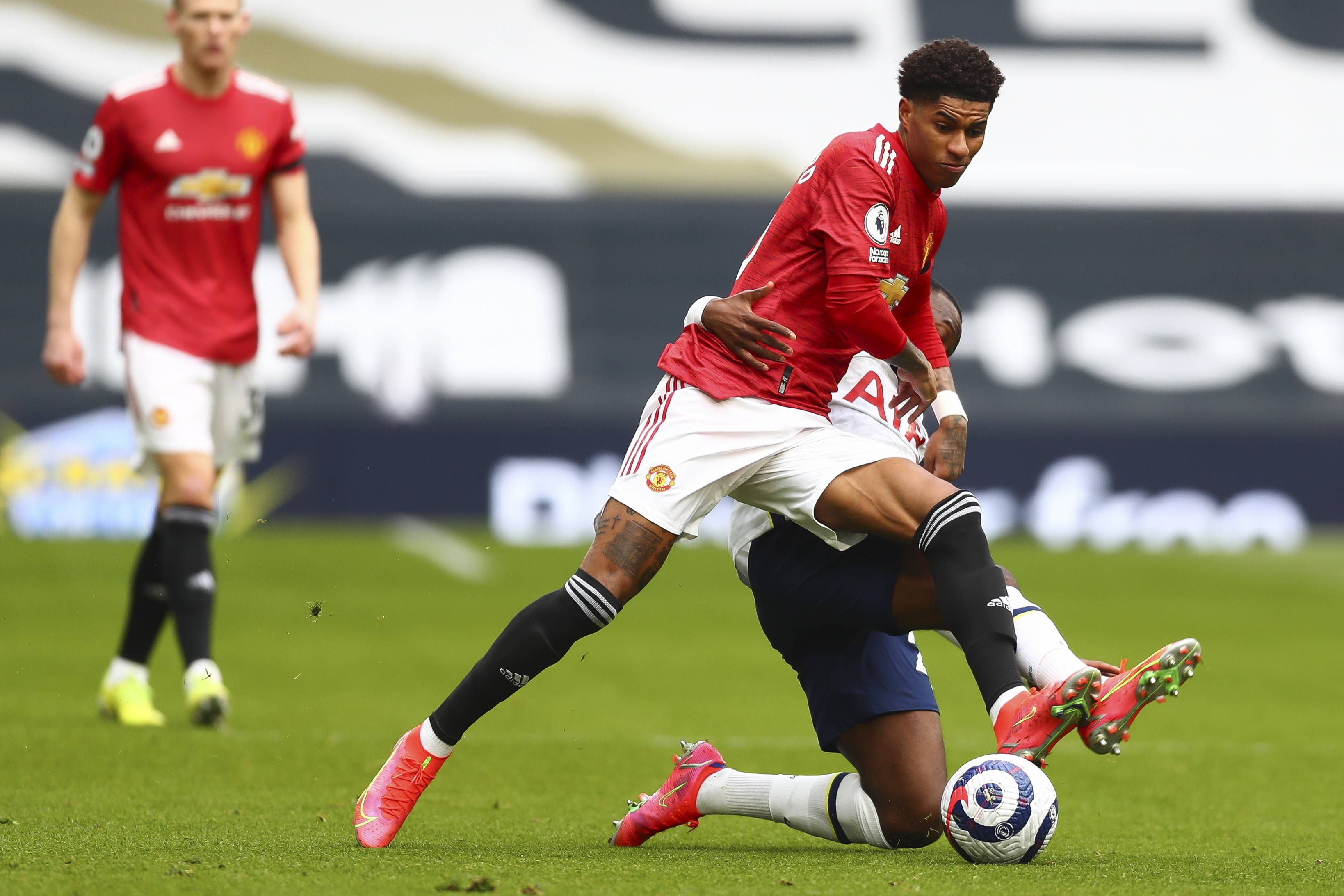 而拜仁是否 而拜仁是否